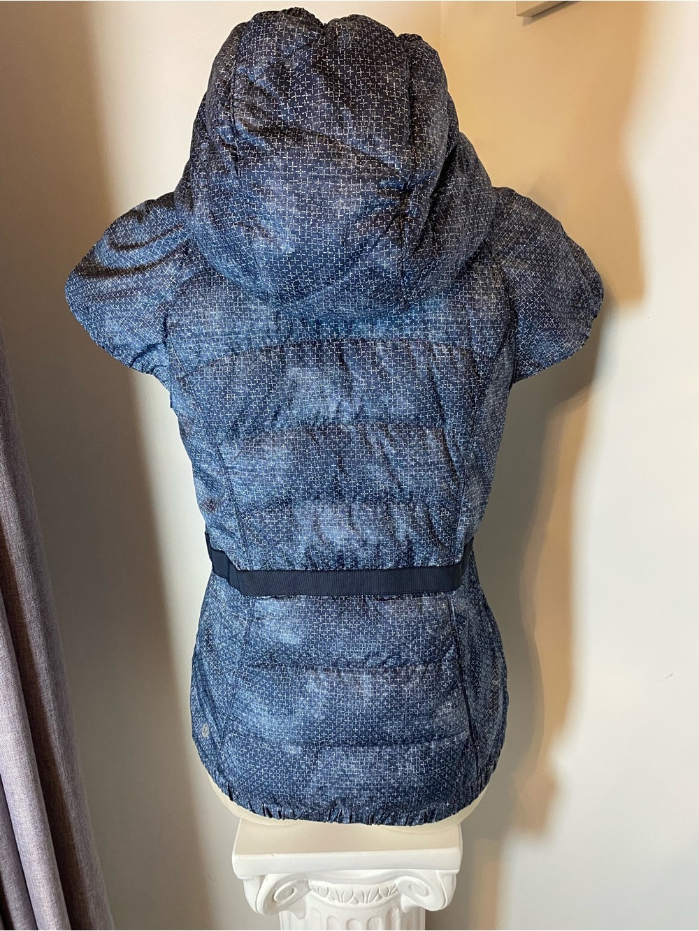 Lululemon Spring Fling Puffy Vest - Picture 5 of 8